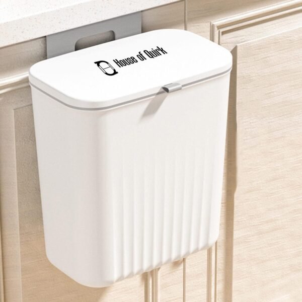 House of Quirk Plastic Hanging Trash
